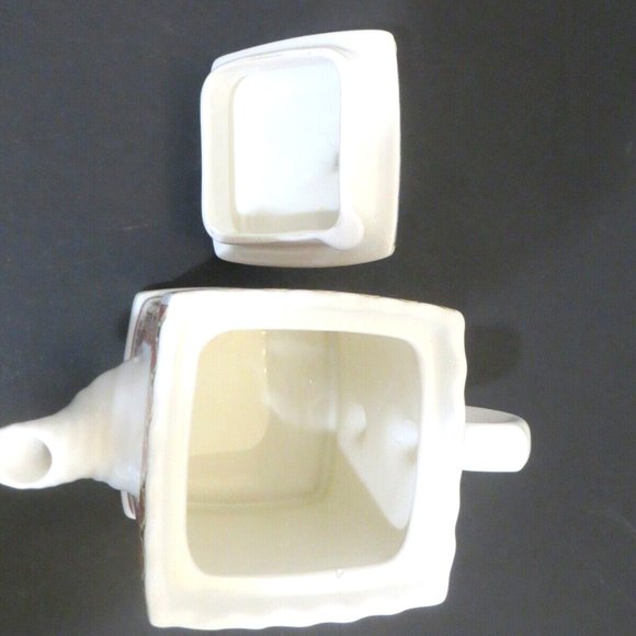 SALE  Vintage Sadler Elizabethan House Collectable Teapot - Picture 5 of 6